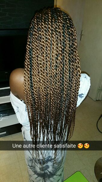 salon de coiffure afro tresse tresses box braids crochet braids vanilles tissages paris 75 77 78 91 92 93 94 95 IQINPNCW