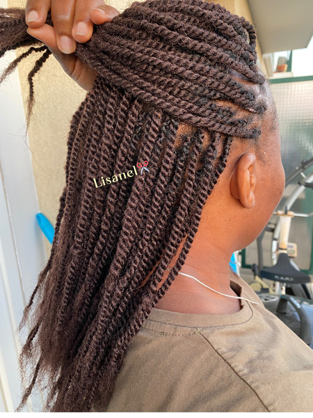 salon de coiffure afro tresse tresses box braids crochet braids vanilles tissages paris 75 77 78 91 92 93 94 95 NJPZUPIV