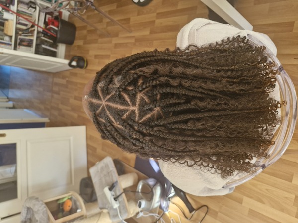 salon de coiffure afro tresse tresses box braids crochet braids vanilles tissages paris 75 77 78 91 92 93 94 95 BOZLDUSA