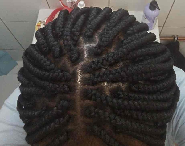 salon de coiffure afro tresse tresses box braids crochet braids vanilles tissages paris 75 77 78 91 92 93 94 95 DSJZOPYY