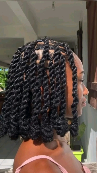 salon de coiffure afro tresse tresses box braids crochet braids vanilles tissages paris 75 77 78 91 92 93 94 95 AJXEUCOE
