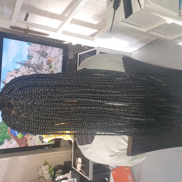 salon de coiffure afro tresse tresses box braids crochet braids vanilles tissages paris 75 77 78 91 92 93 94 95 JKMHLKAR