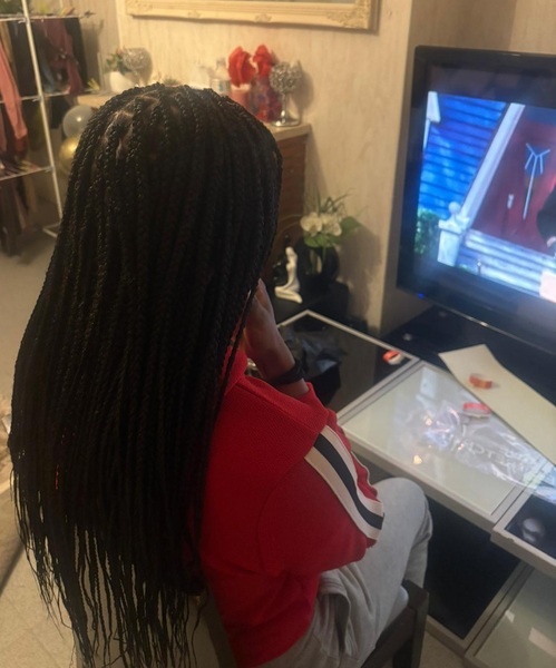 salon de coiffure afro tresse tresses box braids crochet braids vanilles tissages paris 75 77 78 91 92 93 94 95 UBHESNNL