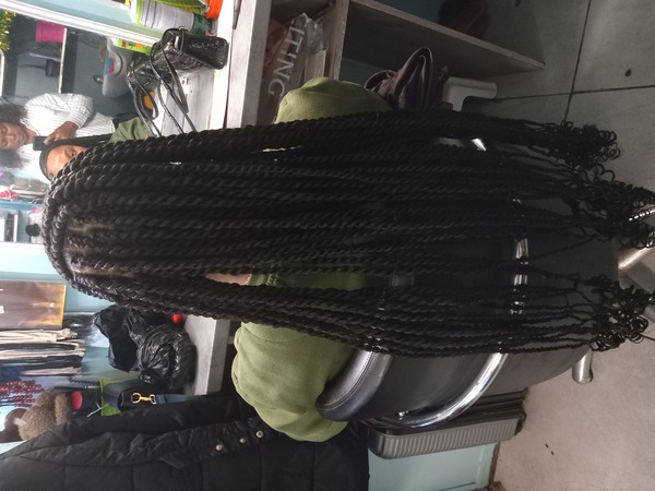 salon de coiffure afro tresse tresses box braids crochet braids vanilles tissages paris 75 77 78 91 92 93 94 95 UINMVJOR