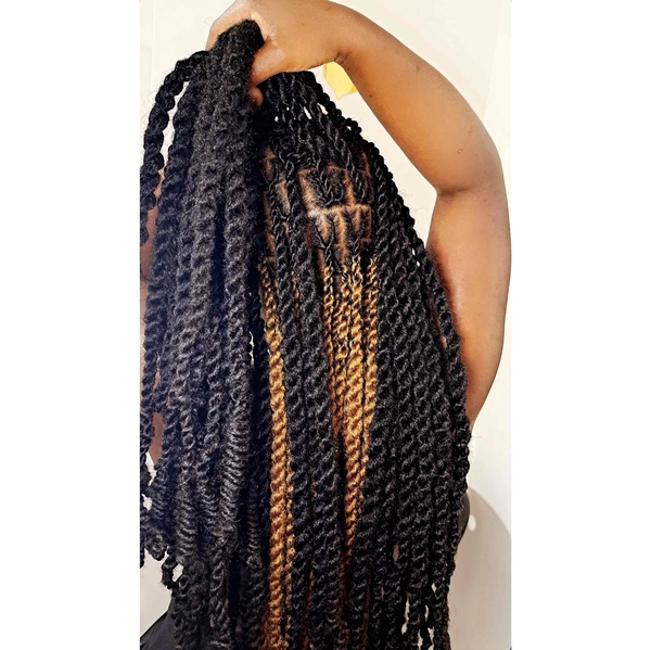 salon de coiffure afro tresse tresses box braids crochet braids vanilles tissages paris 75 77 78 91 92 93 94 95 FMOVANGK
