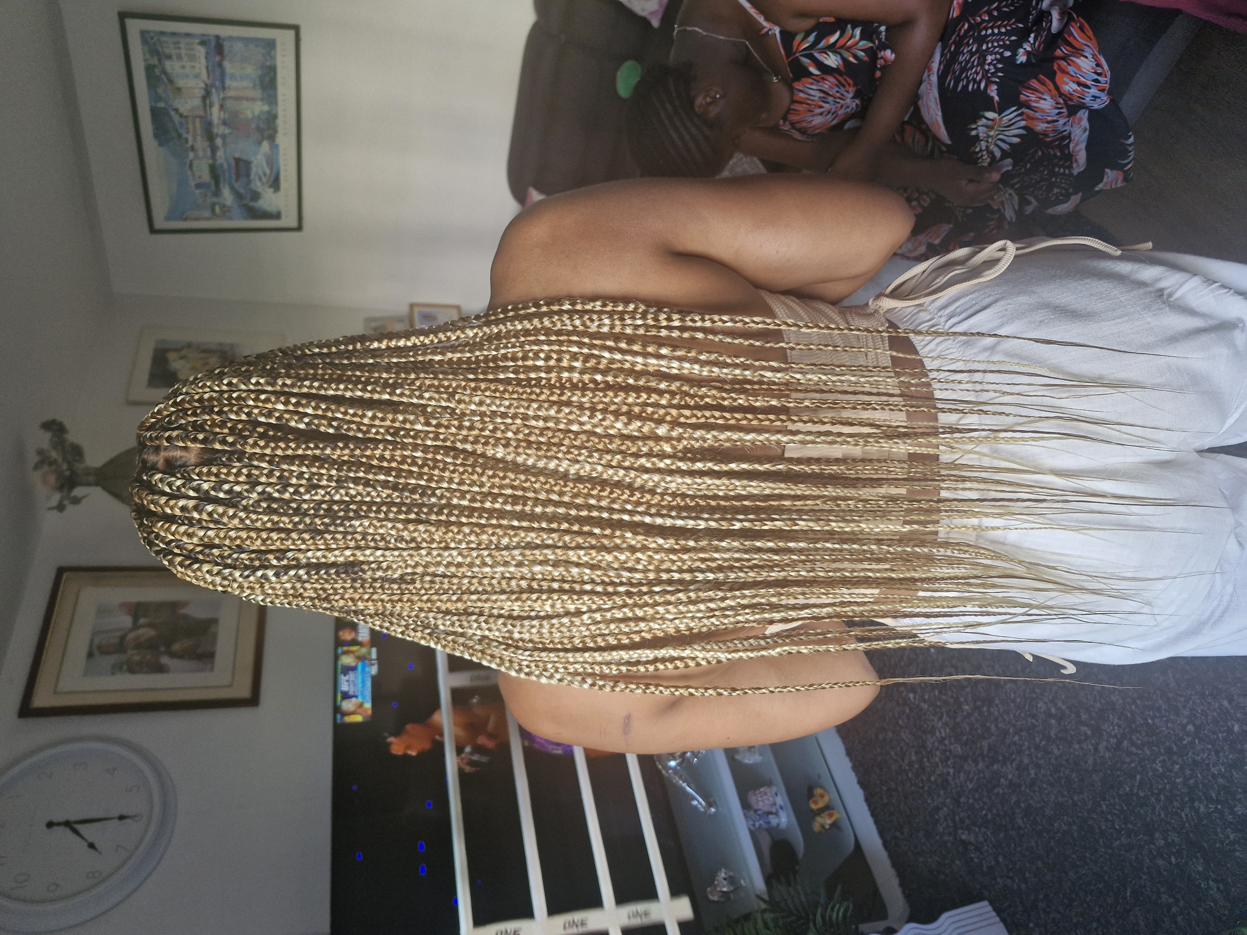 salon de coiffure afro tresse tresses box braids crochet braids vanilles tissages paris 75 77 78 91 92 93 94 95 IUDDKJMG