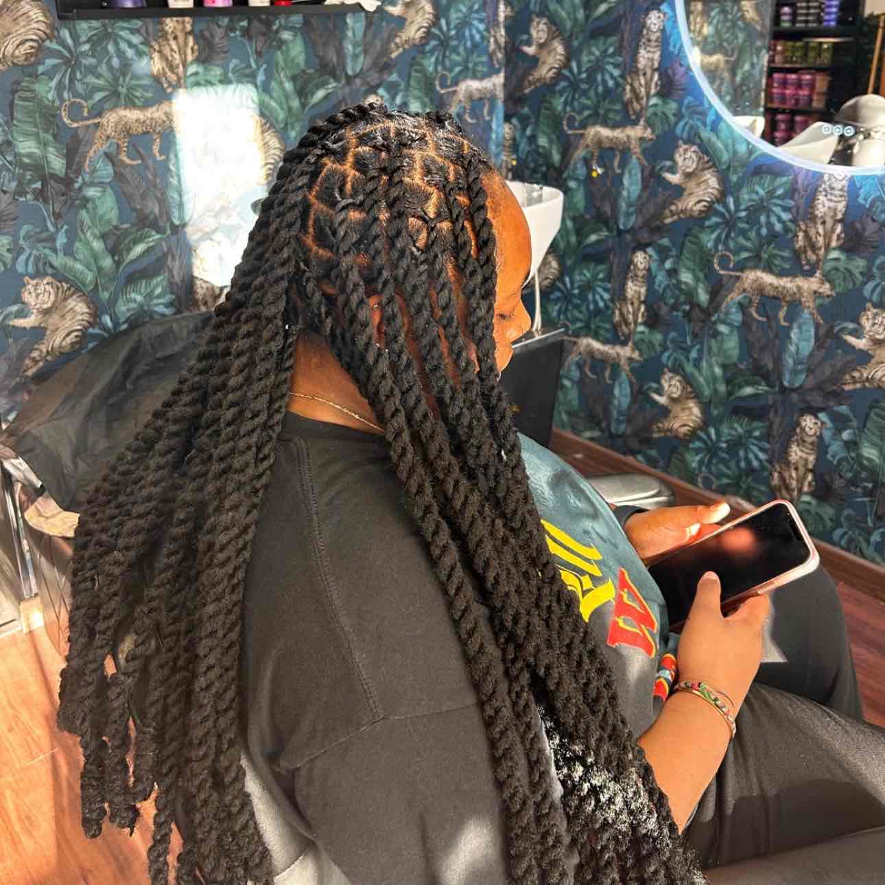salon de coiffure afro tresse tresses box braids crochet braids vanilles tissages paris 75 77 78 91 92 93 94 95 BUGBUXME