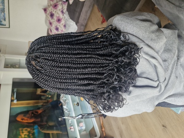 salon de coiffure afro tresse tresses box braids crochet braids vanilles tissages paris 75 77 78 91 92 93 94 95 MYAFLQVM