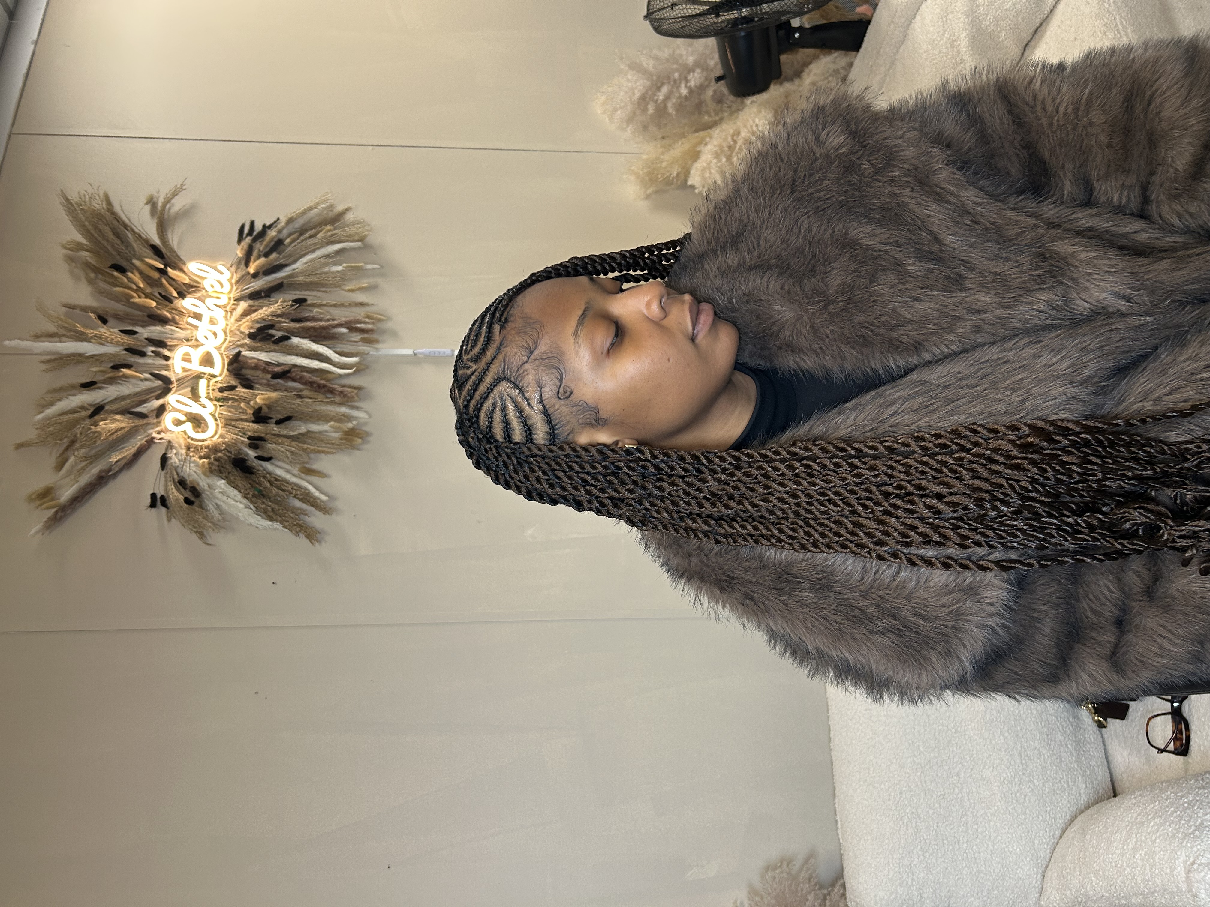 salon de coiffure afro tresse tresses box braids crochet braids vanilles tissages paris 75 77 78 91 92 93 94 95 RKWMMDRS