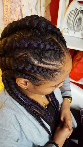 salon de coiffure afro tresse tresses box braids crochet braids vanilles tissages paris 75 77 78 91 92 93 94 95 BZBTVPJT