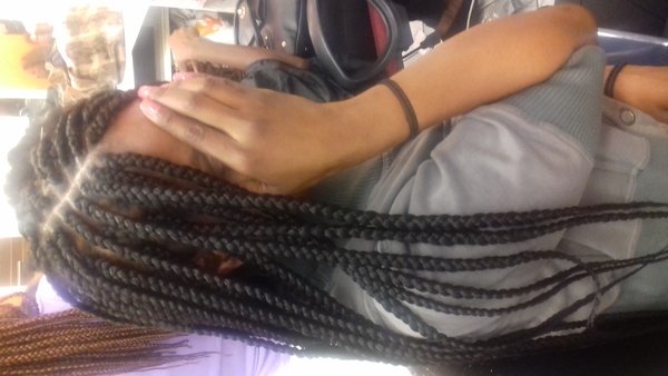 salon de coiffure afro tresse tresses box braids crochet braids vanilles tissages paris 75 77 78 91 92 93 94 95 CYHTCPYN