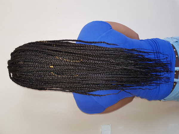 salon de coiffure afro tresse tresses box braids crochet braids vanilles tissages paris 75 77 78 91 92 93 94 95 VECQRYKU
