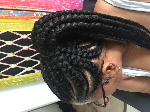 salon de coiffure afro tresse tresses box braids crochet braids vanilles tissages paris 75 77 78 91 92 93 94 95 LADEUBDE