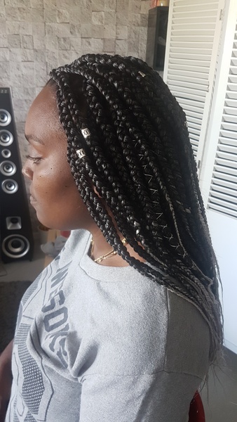 salon de coiffure afro tresse tresses box braids crochet braids vanilles tissages paris 75 77 78 91 92 93 94 95 HJCGMQUS