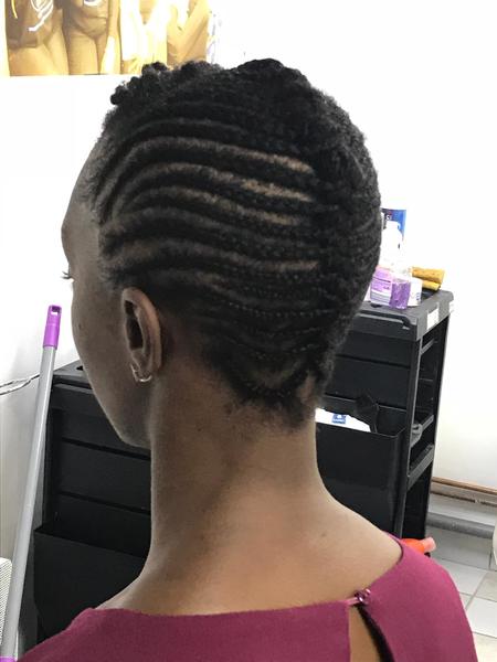 salon de coiffure afro tresse tresses box braids crochet braids vanilles tissages paris 75 77 78 91 92 93 94 95 RNEUIRGF