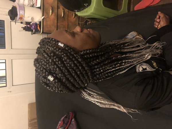 salon de coiffure afro tresse tresses box braids crochet braids vanilles tissages paris 75 77 78 91 92 93 94 95 AUFONVUA