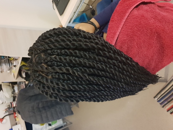 salon de coiffure afro tresse tresses box braids crochet braids vanilles tissages paris 75 77 78 91 92 93 94 95 OOCOALHQ