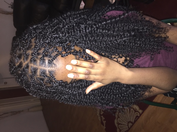 salon de coiffure afro tresse tresses box braids crochet braids vanilles tissages paris 75 77 78 91 92 93 94 95 QVMKZUGV