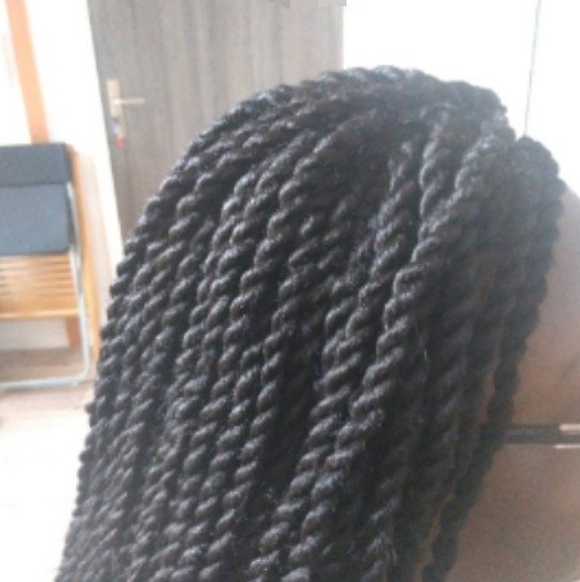 salon de coiffure afro tresse tresses box braids crochet braids vanilles tissages paris 75 77 78 91 92 93 94 95 CESSWYRE