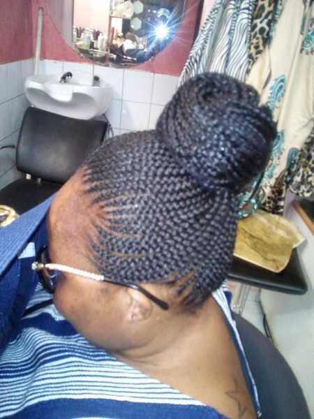 salon de coiffure afro tresse tresses box braids crochet braids vanilles tissages paris 75 77 78 91 92 93 94 95 BYECCOCH
