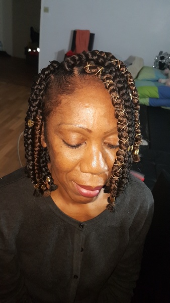salon de coiffure afro tresse tresses box braids crochet braids vanilles tissages paris 75 77 78 91 92 93 94 95 RYBNINGW