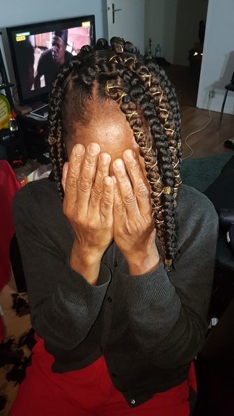 salon de coiffure afro tresse tresses box braids crochet braids vanilles tissages paris 75 77 78 91 92 93 94 95 LIXRDXIH