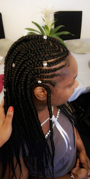 salon de coiffure afro tresse tresses box braids crochet braids vanilles tissages paris 75 77 78 91 92 93 94 95 UALEPOJD