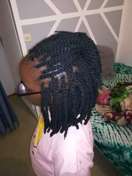 salon de coiffure afro tresse tresses box braids crochet braids vanilles tissages paris 75 77 78 91 92 93 94 95 WFIICESJ
