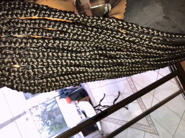 salon de coiffure afro tresse tresses box braids crochet braids vanilles tissages paris 75 77 78 91 92 93 94 95 CHJGSBOE