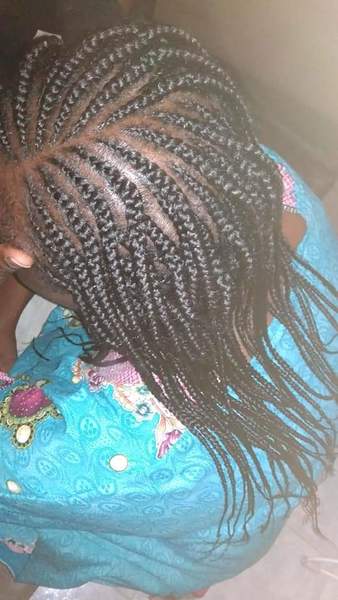 salon de coiffure afro tresse tresses box braids crochet braids vanilles tissages paris 75 77 78 91 92 93 94 95 NXPFBZAN