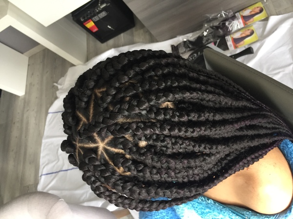 salon de coiffure afro tresse tresses box braids crochet braids vanilles tissages paris 75 77 78 91 92 93 94 95 SLOEHKEZ