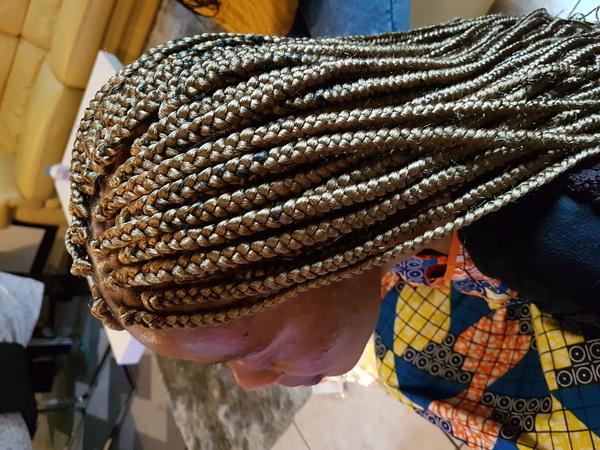 salon de coiffure afro tresse tresses box braids crochet braids vanilles tissages paris 75 77 78 91 92 93 94 95 OAFCHTUR