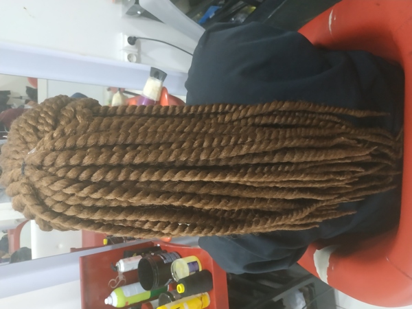 salon de coiffure afro tresse tresses box braids crochet braids vanilles tissages paris 75 77 78 91 92 93 94 95 ZTEPJNOV