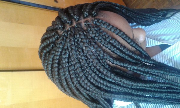 salon de coiffure afro tresse tresses box braids crochet braids vanilles tissages paris 75 77 78 91 92 93 94 95 ZBRWZJMG