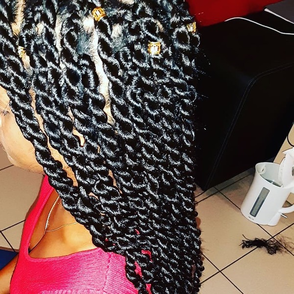 salon de coiffure afro tresse tresses box braids crochet braids vanilles tissages paris 75 77 78 91 92 93 94 95 SNPJCWRW