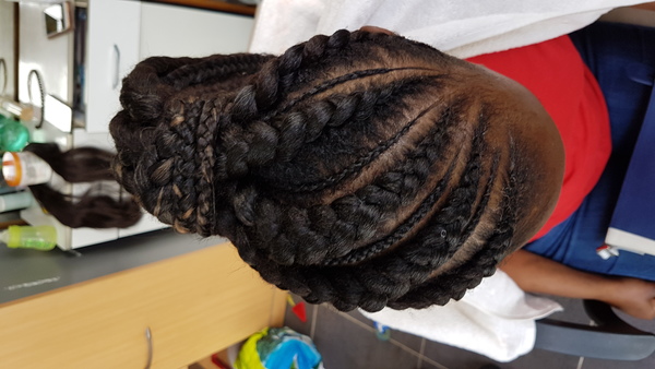 salon de coiffure afro tresse tresses box braids crochet braids vanilles tissages paris 75 77 78 91 92 93 94 95 GRNSNKJH