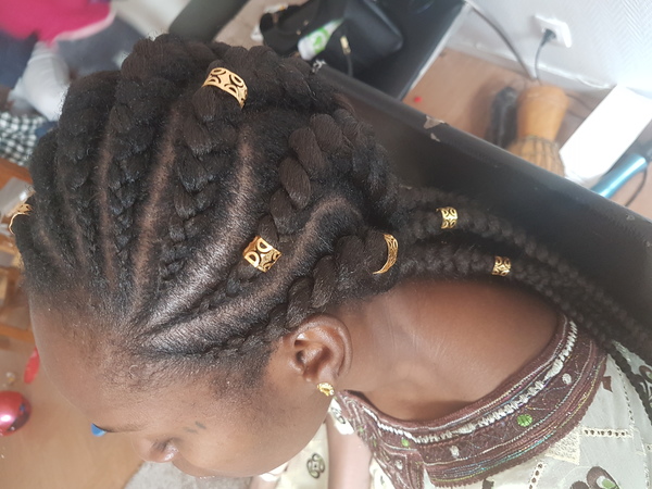 salon de coiffure afro tresse tresses box braids crochet braids vanilles tissages paris 75 77 78 91 92 93 94 95 XKRNZRNE