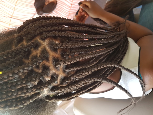 salon de coiffure afro tresse tresses box braids crochet braids vanilles tissages paris 75 77 78 91 92 93 94 95 LXFABCHM