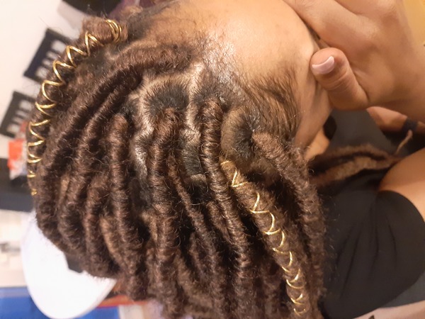 salon de coiffure afro tresse tresses box braids crochet braids vanilles tissages paris 75 77 78 91 92 93 94 95 WAICLVVB