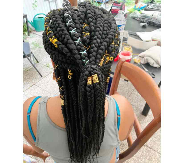 salon de coiffure afro tresse tresses box braids crochet braids vanilles tissages paris 75 77 78 91 92 93 94 95 XFTMXYIF