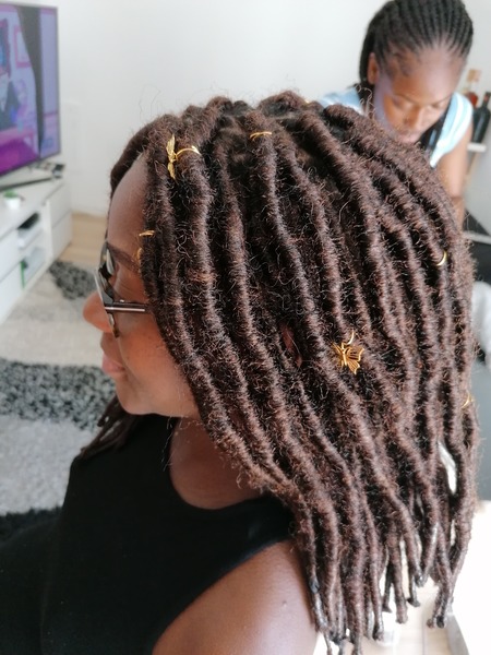 salon de coiffure afro tresse tresses box braids crochet braids vanilles tissages paris 75 77 78 91 92 93 94 95 GIFOBUTS