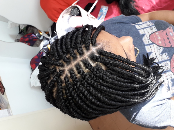 salon de coiffure afro tresse tresses box braids crochet braids vanilles tissages paris 75 77 78 91 92 93 94 95 QQCKKLLC