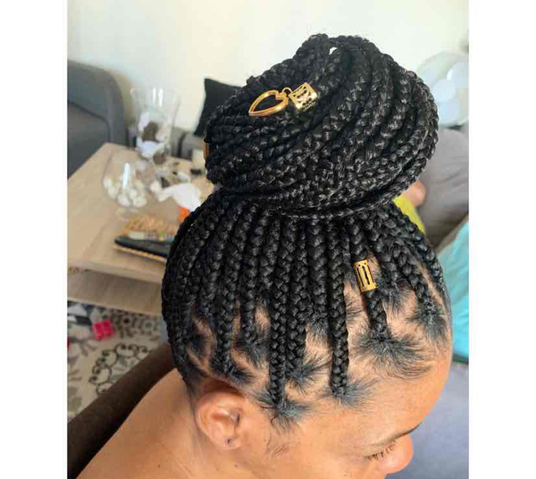salon de coiffure afro tresse tresses box braids crochet braids vanilles tissages paris 75 77 78 91 92 93 94 95 JQGWTQSA