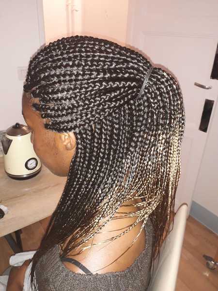 salon de coiffure afro tresse tresses box braids crochet braids vanilles tissages paris 75 77 78 91 92 93 94 95 HVULMECI