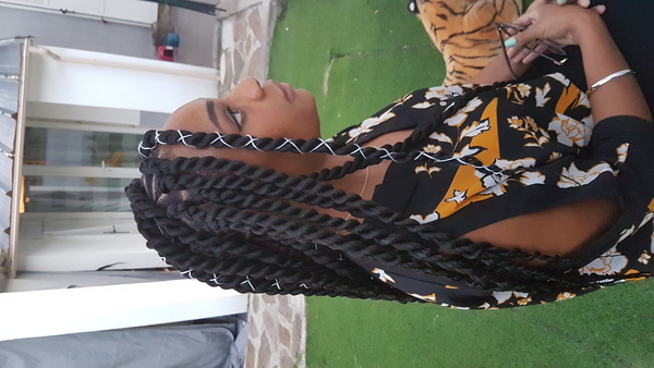 salon de coiffure afro tresse tresses box braids crochet braids vanilles tissages paris 75 77 78 91 92 93 94 95 CASVVQSS