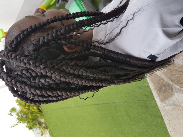 salon de coiffure afro tresse tresses box braids crochet braids vanilles tissages paris 75 77 78 91 92 93 94 95 CZHIRMGD