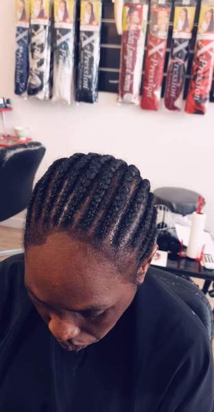 salon de coiffure afro tresse tresses box braids crochet braids vanilles tissages paris 75 77 78 91 92 93 94 95 YVOZADCZ