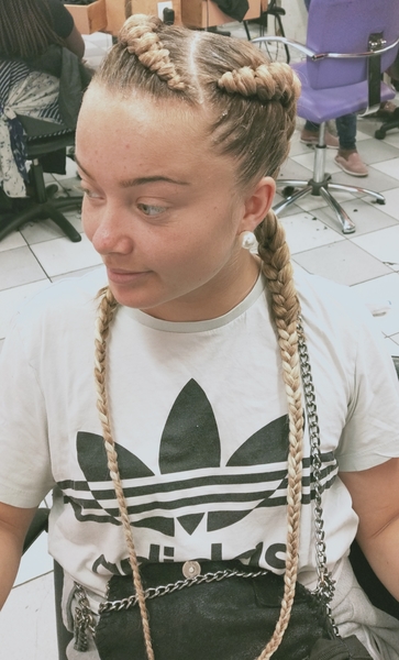 salon de coiffure afro tresse tresses box braids crochet braids vanilles tissages paris 75 77 78 91 92 93 94 95 DTYESZZB