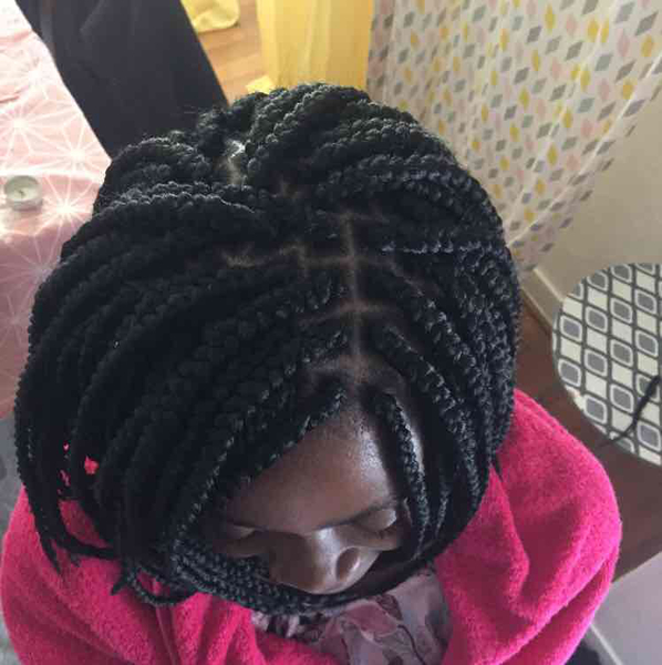 salon de coiffure afro tresse tresses box braids crochet braids vanilles tissages paris 75 77 78 91 92 93 94 95 DLGAXRKP