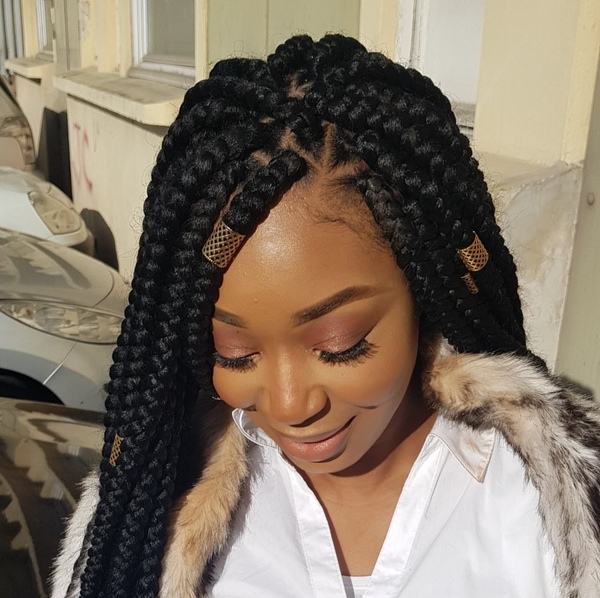 salon de coiffure afro tresse tresses box braids crochet braids vanilles tissages paris 75 77 78 91 92 93 94 95 RGZNYWTO